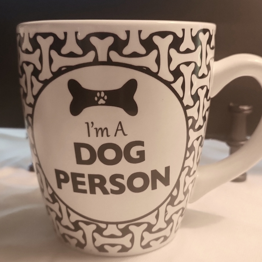 NWOT Extra large "I'm a dog Person mug